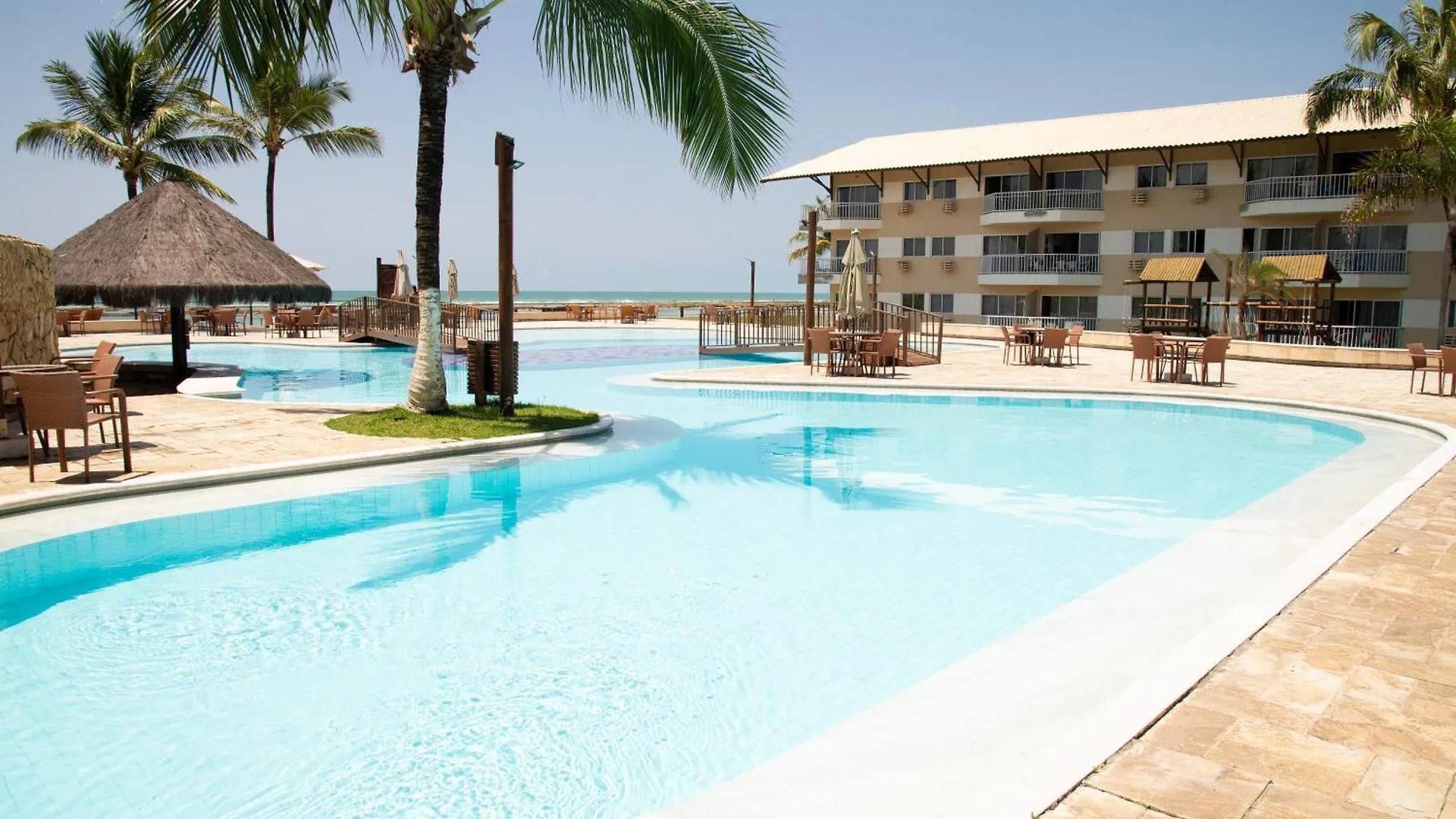 Flat Equipado Marupiara No Melhor Trecho Da Praia De Muro Alto, Beira-Mar Com Piscina, Varanda, Restaurante, Estacionamento E Wi-Fi, A 10' De Carro De Porto De Galinhas Apartamento 0*,